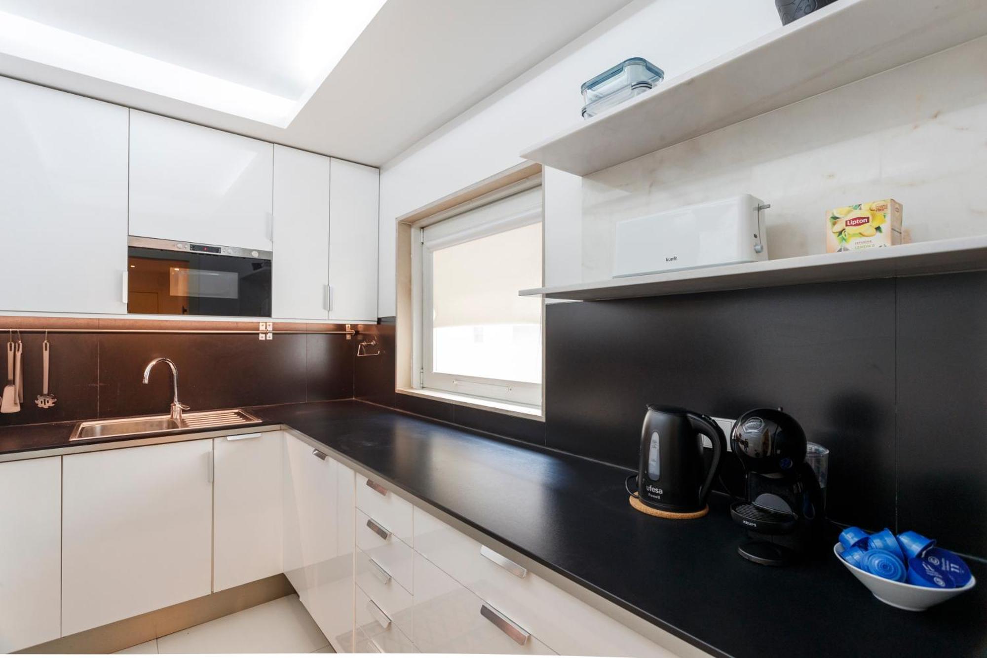 Shared Accommodation In Bairro Alto - Chiado Lisboa 外观 照片